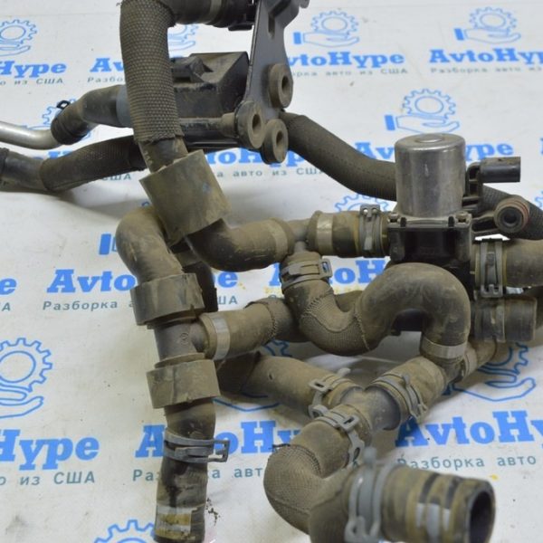 Электромагнитный клапан системы охлаждения VW Touareg 18- (01) 8E0820036