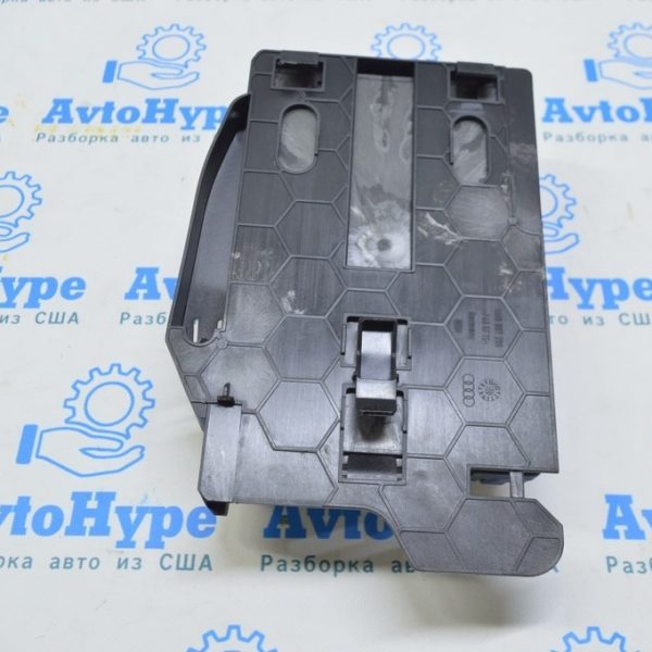 Кронштейн BCM VW Touareg 18- 4M0907286