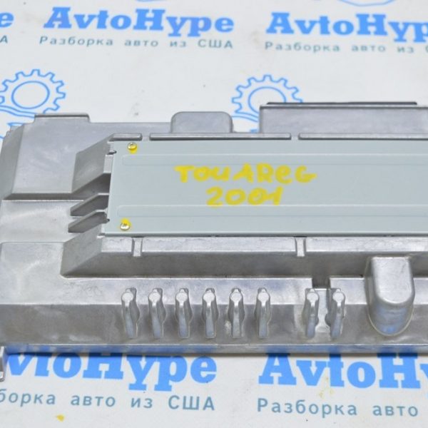 Усилитель VW Touareg 18- (01) 3Q0035466E