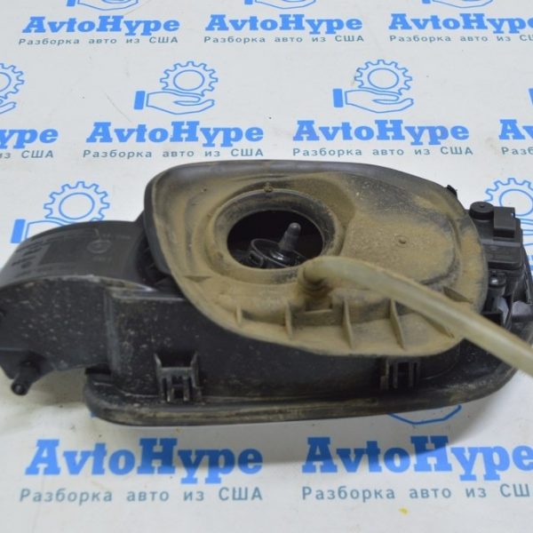 Замок лючка бензобака VW Touareg 18- 8V0862159