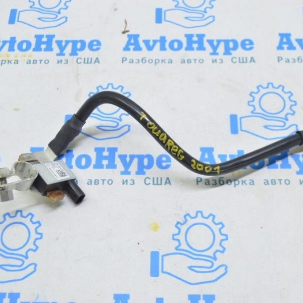 Клемма минусовая VW Touareg 18- с датчиком 8S0915181C
