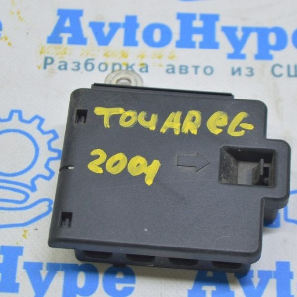 Распределительная плита АКБ VW Touareg 18- 4M0941824BB