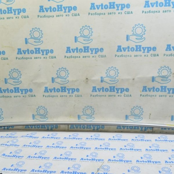 Рейлинги продольный правый VW Touareg 18- алюминий 760860034  3Q7