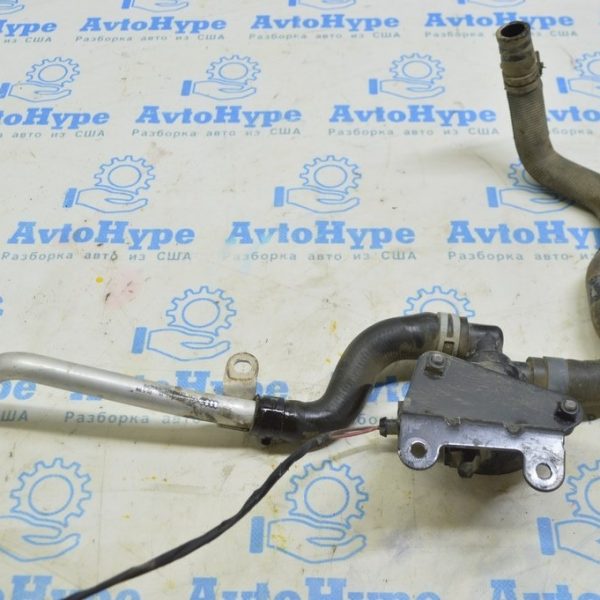 Кронштейн клапана системы охлаждения VW Touareg 18- 3.0d к клапану, металл 4M0121233CP