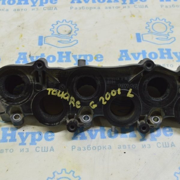 Коллектор впускной нижняя часть левый VW Touareg 18- 3.0d 059129765T
