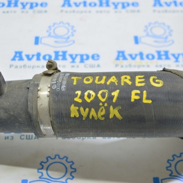 Датчик температуры впуска VW Touareg 18- 3.0d на втором левом патрубке 06B905379G