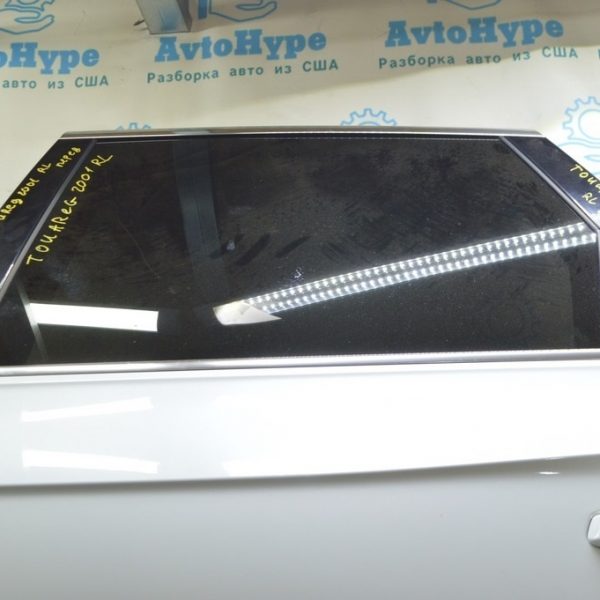 Стекло двери зад лев VW Touareg 18- 760845025A