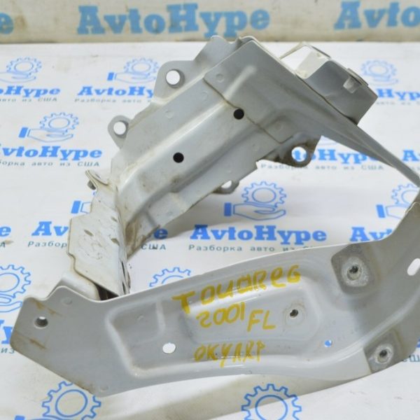 Окуляр телевизора левый VW Touareg 18- 760821131A