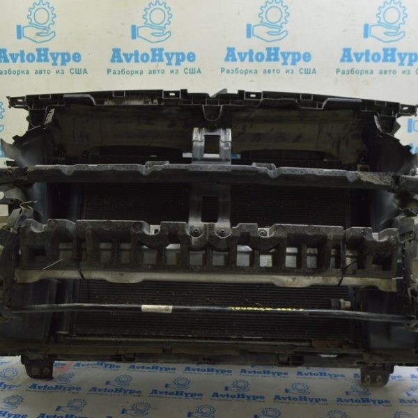 Дефлектор радиатора верхний VW Touareg 18- 3.0d 760121330AL