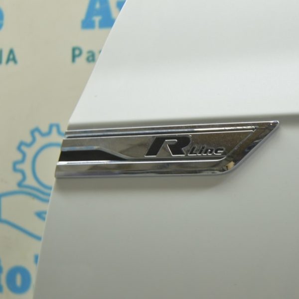 Эмблема RLine двери перед лев VW Touareg 18- хром 760853689F DPJ