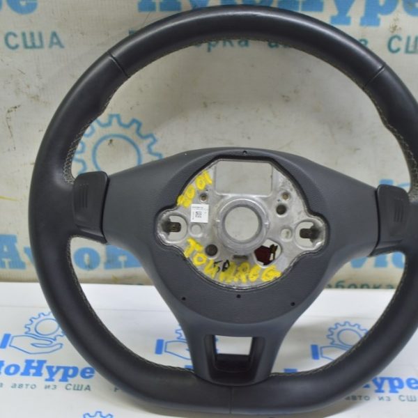 Подрулевой лепесток прав VW Touareg 18- черн 5G0951528A WHS