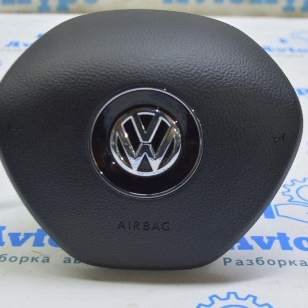 Подушка безопасности airbag в руль водительская VW Touareg 18- черн (01) 760880201F 81U