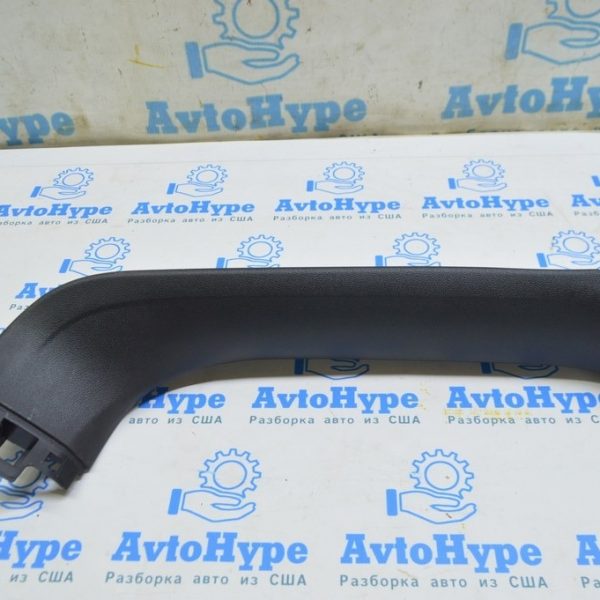 Обшивка двери багажника лев VW Touareg 18- черн 760867603A 4PK