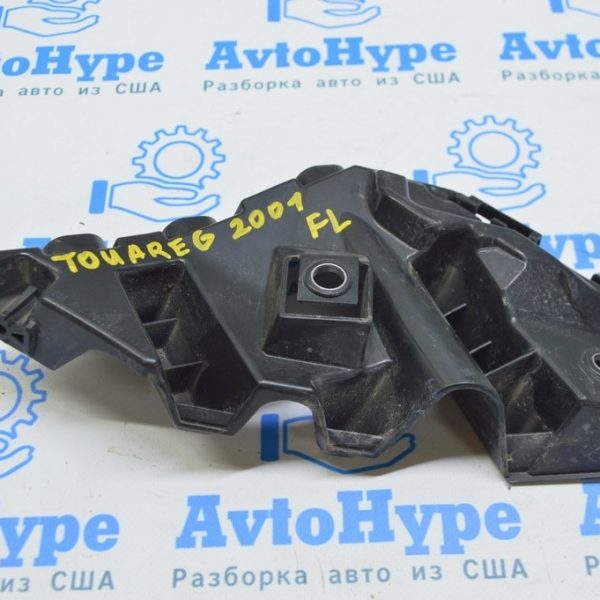 Крепление переднего бампера левое VW Touareg 18- 760807183B 760807049B