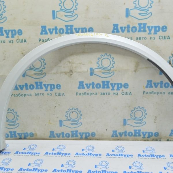 Накладка арки крыла зад лев  VW Touareg 18- белое C9A (01) 760853817E