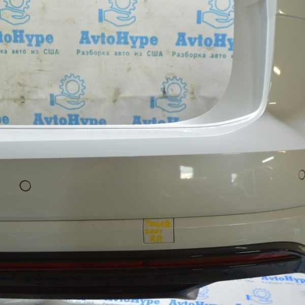 Отражатель зад прав VW Touareg 18- 760945106