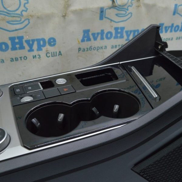 Бокс центральной консоли VW Touareg 18- черн, передний 761863071H 33N