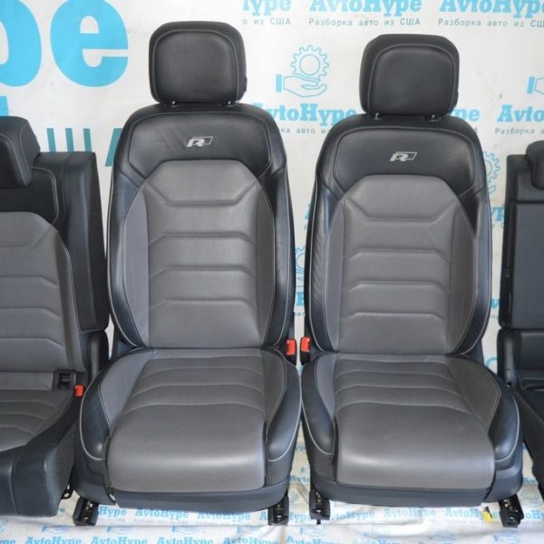 Комлект сидений  VW Touareg 18- кожа черн+серое, массаж,подогрев, перфорация, карты (01) RLine 760881805DJTQR