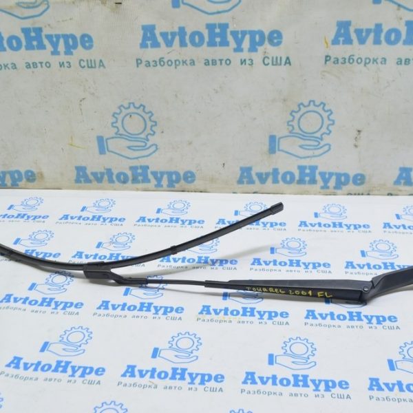 Поводок дворника лев VW Touareg 18- 761955409  03C