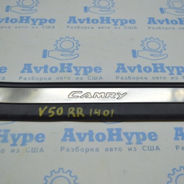 Накладка порога внешняя зад прав Toyota Camry v50 12-14 европа 67915-06020