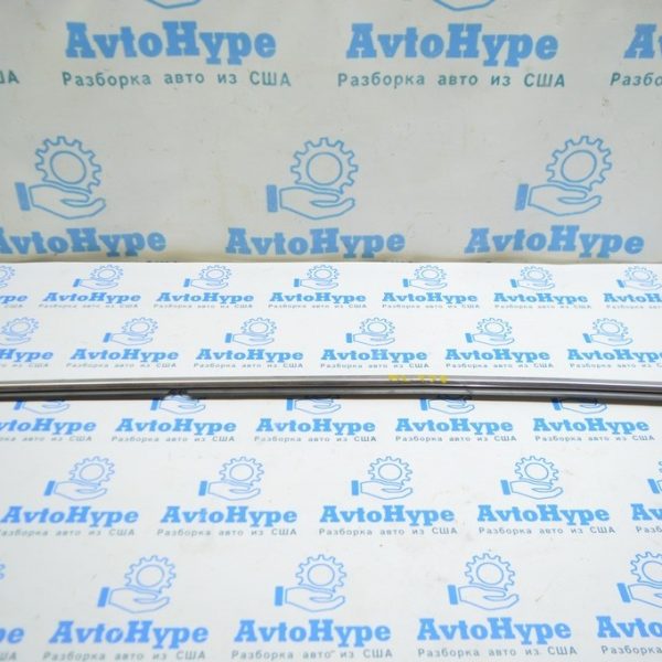 Молдинг дверь-стекло центральный зад лев Toyota Camry v50 12-14 usaeuro ХРОМ 75740-06110