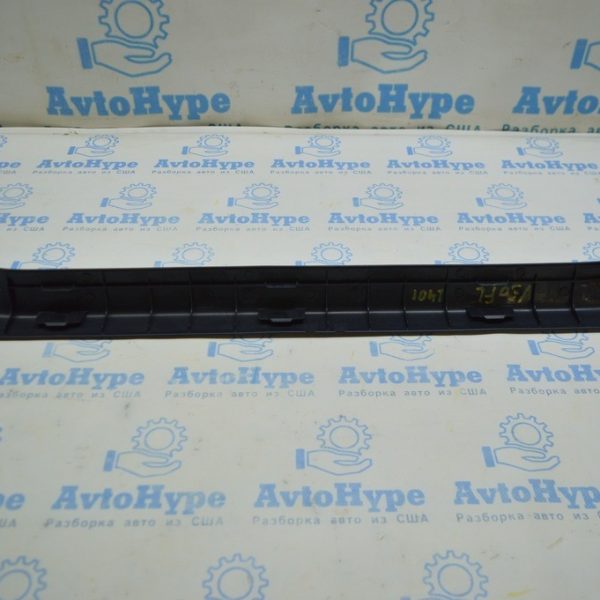 Накладка порога внутренняя перед лев Toyota Camry v50 12-14 usaeuro черн 67914-06190-C0