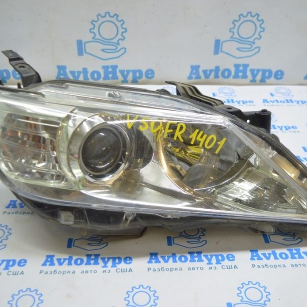 Фара передняя правая Toyota Camry v50 12-14 европа LE (01) надломано 1 крепление 8113033840