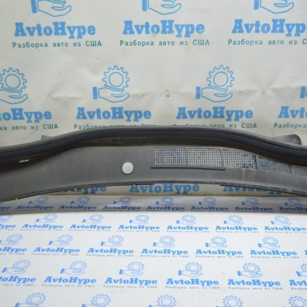 Решетка дворников (пластик) Toyota Camry v50 12-14 европа 55781-33280