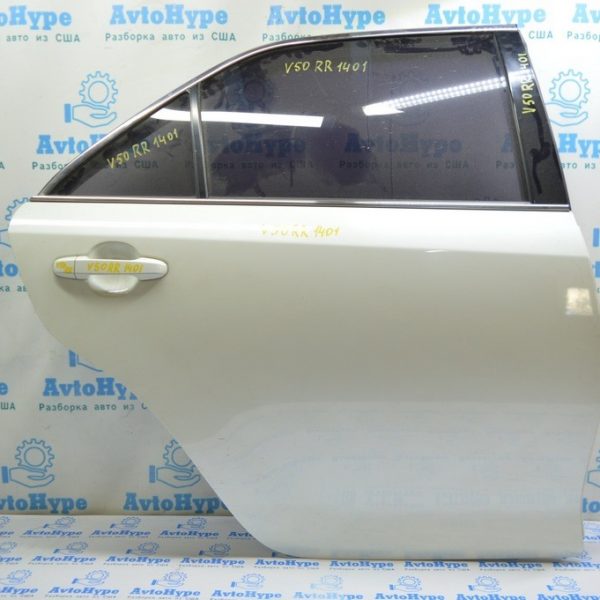 Дверь голая зад прав Toyota Camry v50 12-17 (01) цвет 070 67003-06150