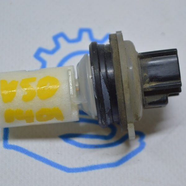 Датчик уровня жидкости омывателя лобового стекла Toyota Camry v50 12-14 usa 85397-30400