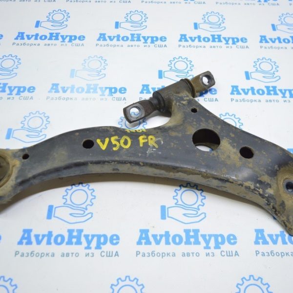 Рычаг нижний перед прав Toyota Camry v50 12-14 usaeuro (01) трещины на сайлентблоке 48068-07040