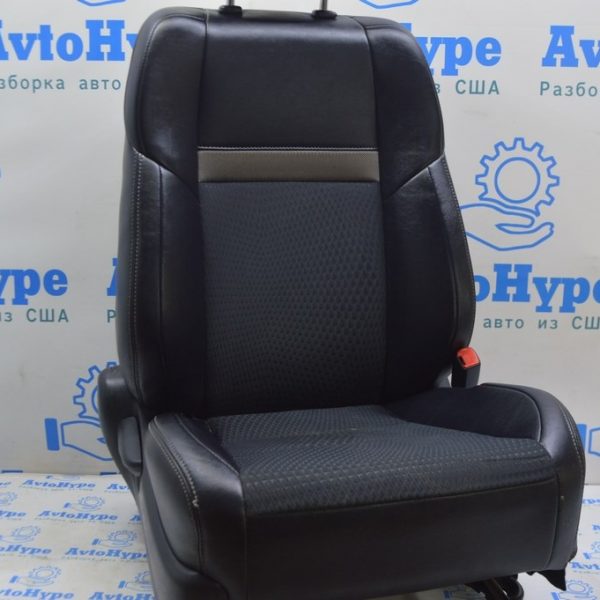 Пассажирское сидение Toyota Camry v50 12-14 usa без airbag, SE, механич, комбин черн (03) деф 71071-06D13-B5