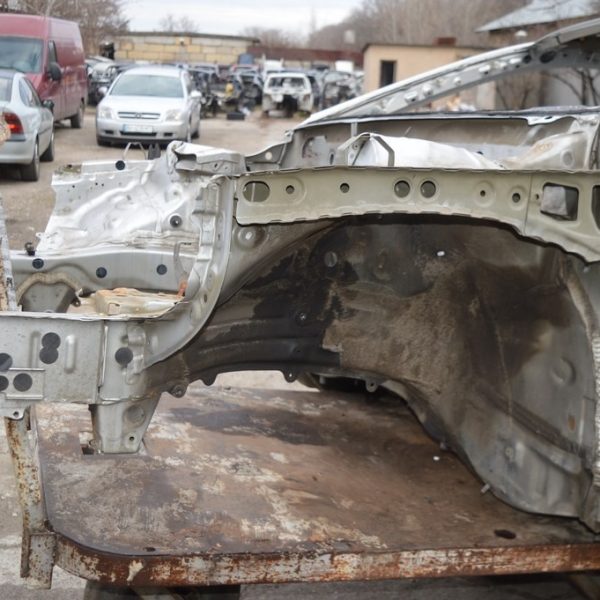 Четверть передняя левая Toyota Camry v50 12-14 серебро (03) 57102-06212