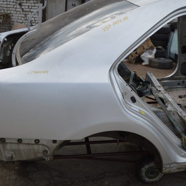 Четверть крыло задняя правая Toyota Camry v50 12-14 usaeuro серебро (03) крашена 61601-06110