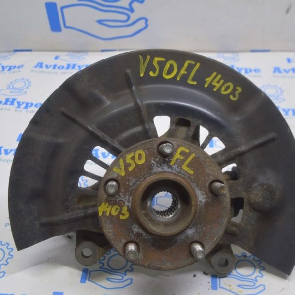 Цапфа со ступицей перед лев Toyota Camry v50 12-14 usaeuro SE (03) с кожухом 43212-06240