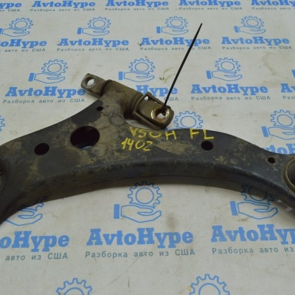 Рычаг нижний перед лев Toyota Camry v50 12-14 usaeuro (02) 48069-07040