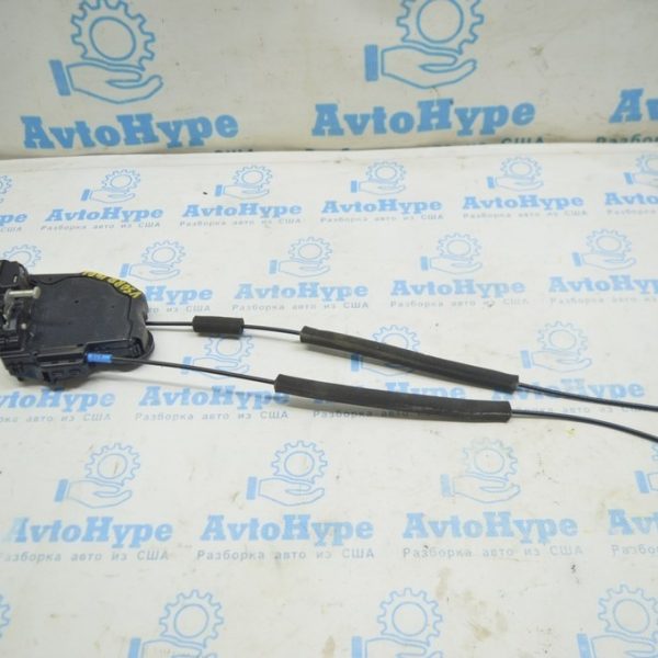 Замок двери зад прав Toyota Camry v50 12-14 usaeuro 69050-06100