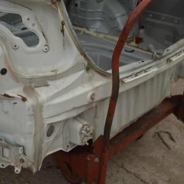 Задняя панель Toyota Camry v50 12-14 usaeuro (02) белая 58307-06150