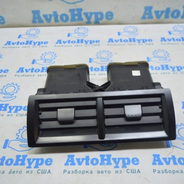 Дефлектор воздуховода торпеды центр Toyota Camry v50 12-14 usa черный GN711-40620