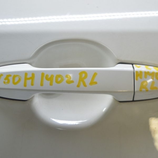 Заглушка ручки двери зад лев Toyota Camry v50 12-14 69250-06020-B2