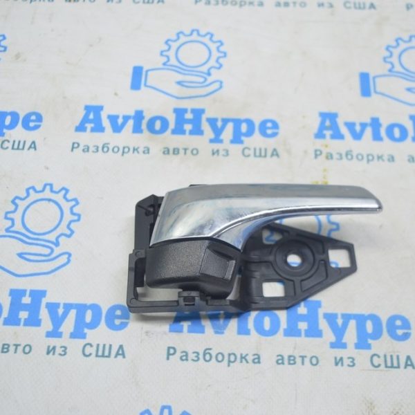 Ручка двери внутренняя задняя правая Toyota Camry v50 12-14 usaeuro хром 69205-06160-C0