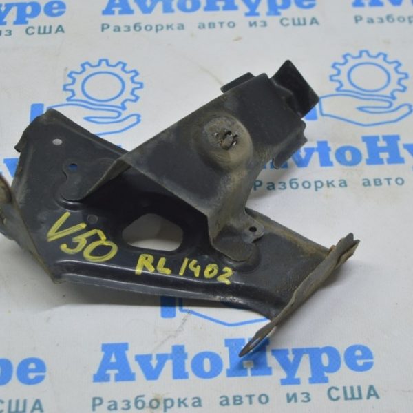 Крепление заднего бампера нижнее лев Toyota Camry v50 12-14 usa 61648-06060