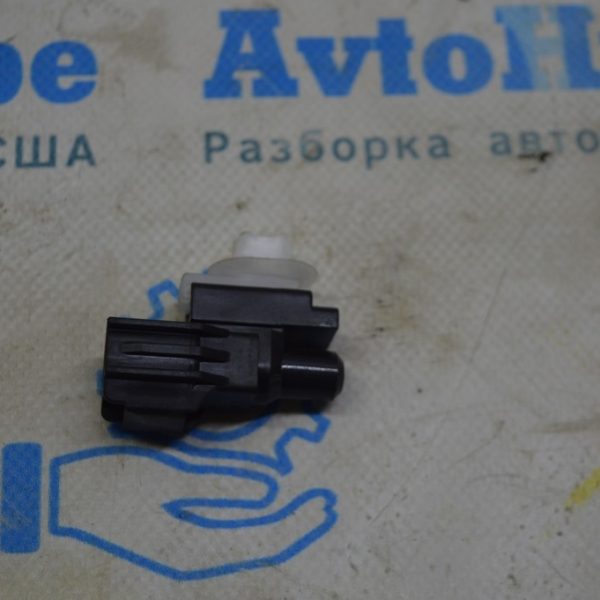 Датчик температуры окружающего воздуха Toyota Camry v50 12-14 usaeuro 88790-22131