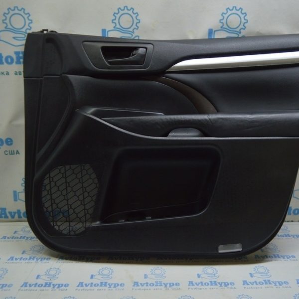 Обшивка двери карточка передняя прав Toyota Highlander 14-16 черная реализ Вадим 67610-0E570-C1