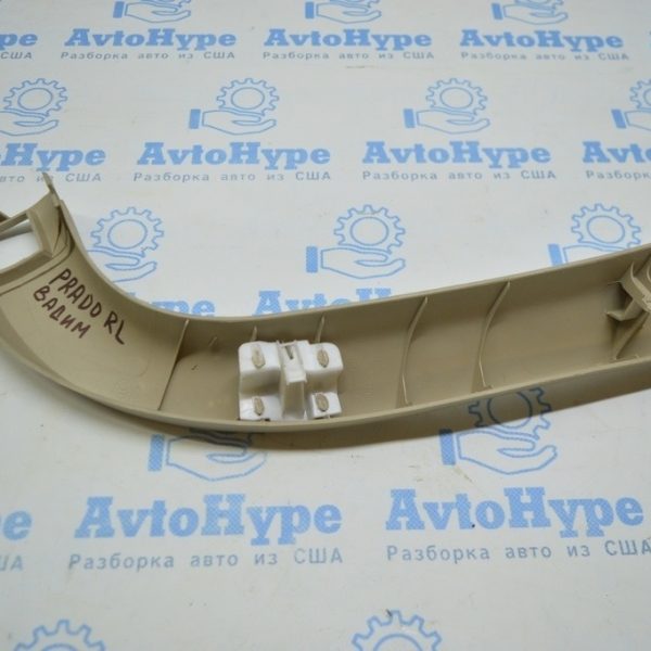 Обшивка двери багажника верхняя левая Toyota LC Prado беж реализ Вадим 67938-60120