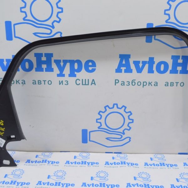 Рамка окна внутренняя задняя правая Range Rover Velar L560 17- J8A225514AB LR092536