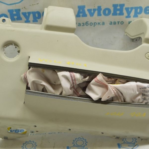 Накладка колени водителя Range Rover VOG L322 02-12 беж (01) стрельнувшая LR024053