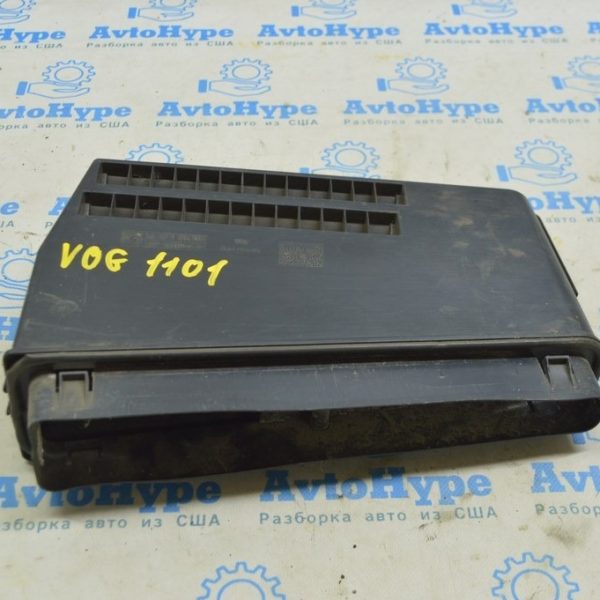 Решетка вентиляции багажника Range Rover VOG L322 02-12 64228385388