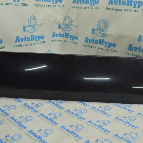 Накладка двери нижняя перед лев Range Rover VOG L322 02-12 LR006222