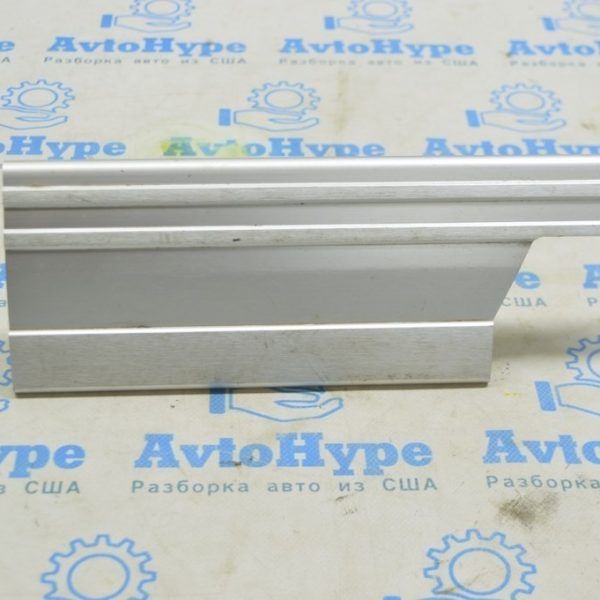 Накладка порога внешн зад прав хром Range Rover VOG L322 02-12 7H42-113A10-BA